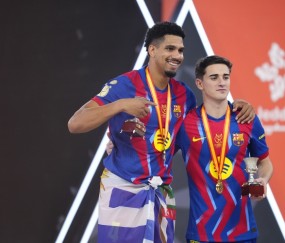 开云下载-马卡：加维10天后参加球队合练，巴萨期望球员二月中旬复出